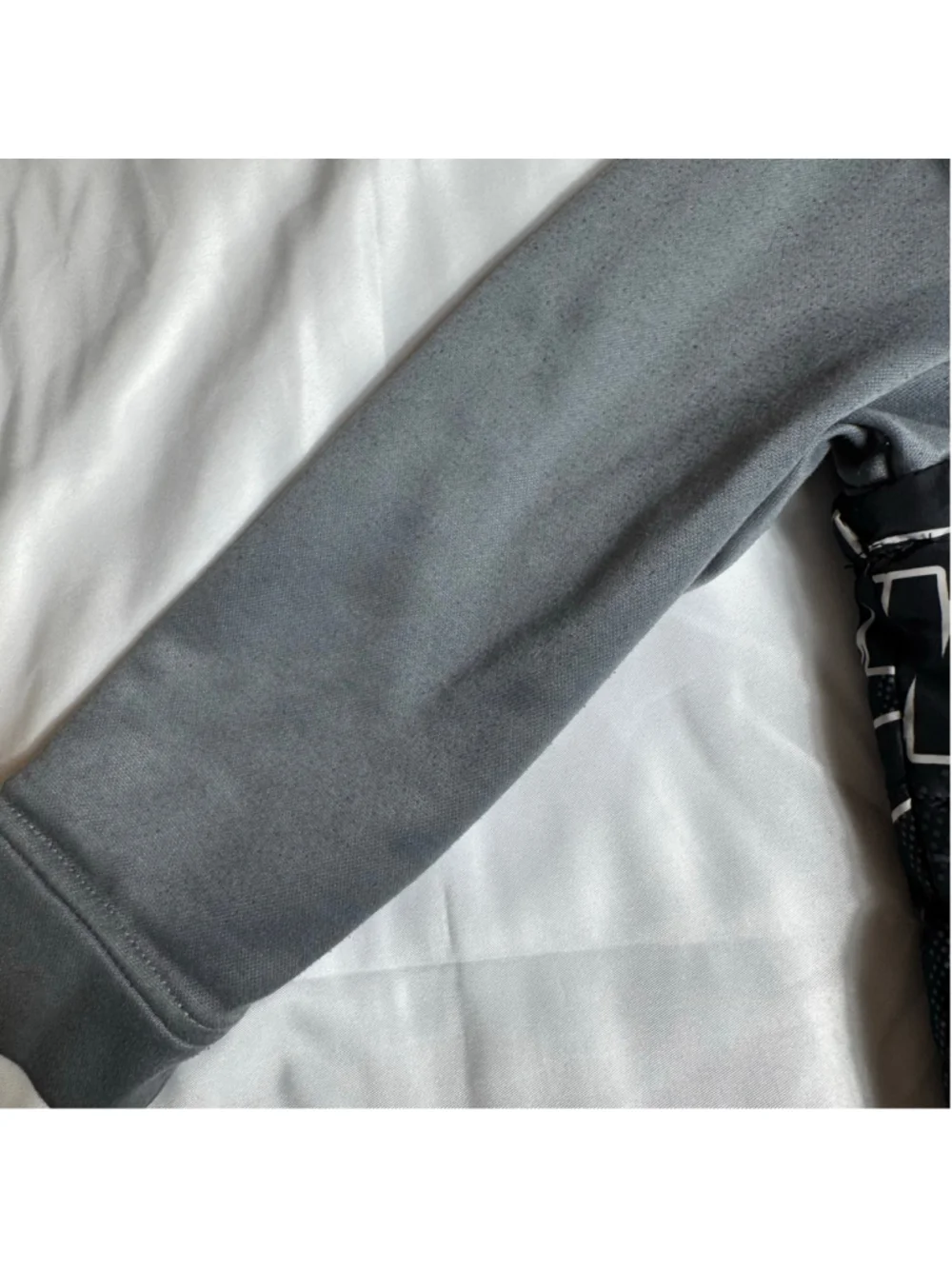 Boys Nike Black Gray Just Do It Puffer Vest 4T